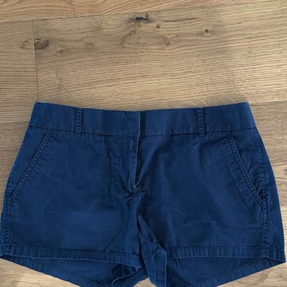 J.Crew Women's Broken-In Chino Shorts Size 6 Navy Blue 100% Cotton Preppy